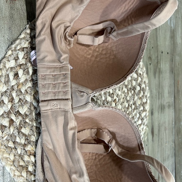 38DDD Victoria Secret Perfect Shape Coverage Nude Skin Tan Bra - Picture 3 of 5